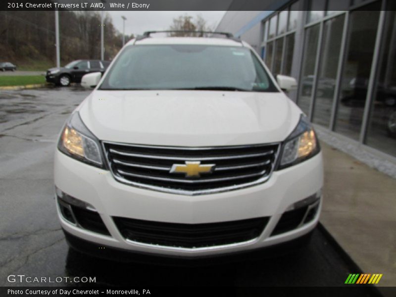 White / Ebony 2014 Chevrolet Traverse LT AWD