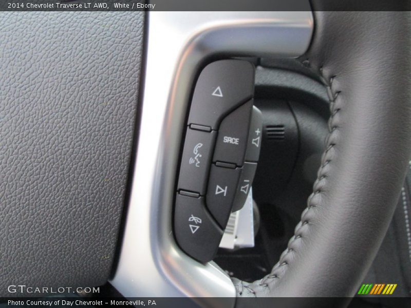 White / Ebony 2014 Chevrolet Traverse LT AWD