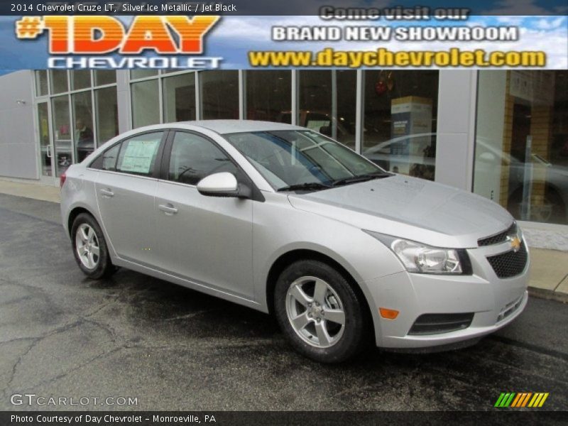 Silver Ice Metallic / Jet Black 2014 Chevrolet Cruze LT