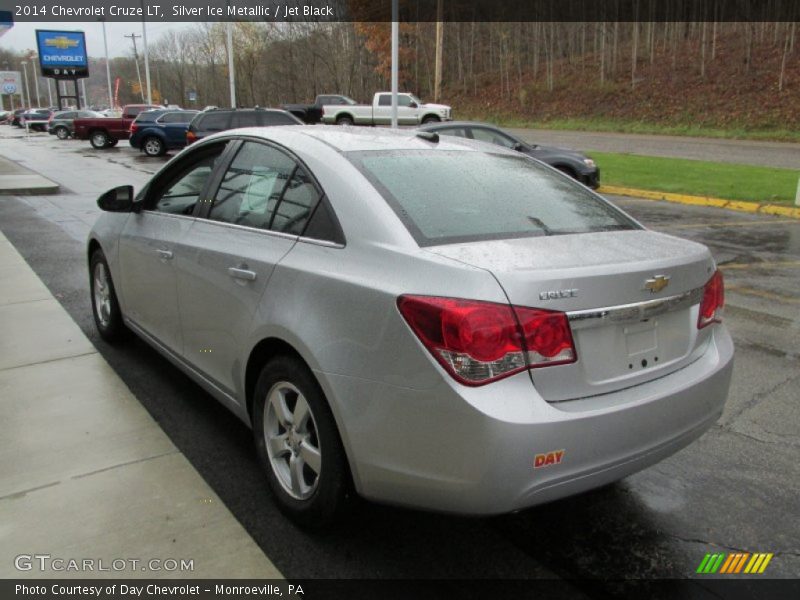 Silver Ice Metallic / Jet Black 2014 Chevrolet Cruze LT