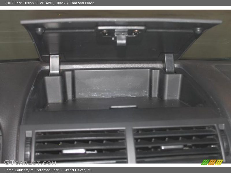 Black / Charcoal Black 2007 Ford Fusion SE V6 AWD