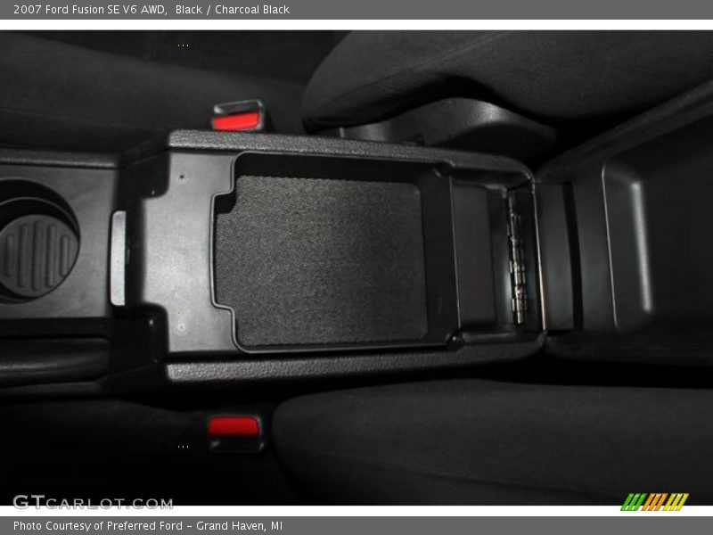 Black / Charcoal Black 2007 Ford Fusion SE V6 AWD
