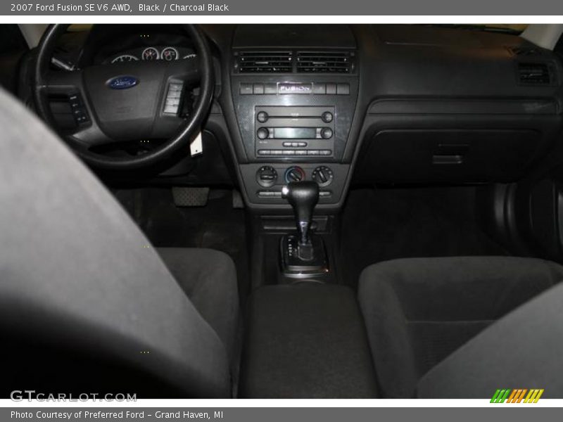 Black / Charcoal Black 2007 Ford Fusion SE V6 AWD