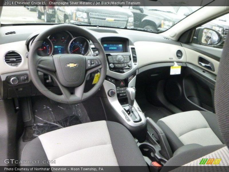 Champagne Silver Metallic / Jet Black/Medium Titanium 2014 Chevrolet Cruze LS