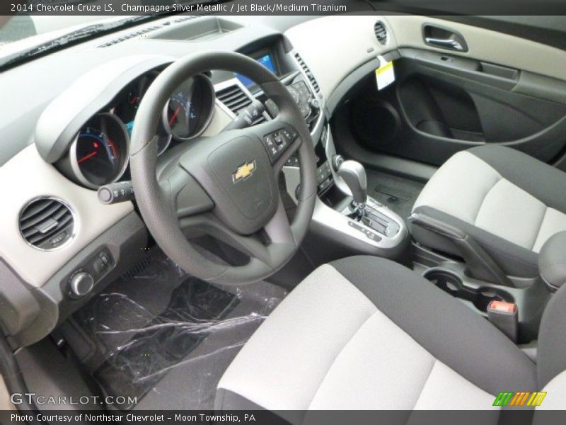 Champagne Silver Metallic / Jet Black/Medium Titanium 2014 Chevrolet Cruze LS