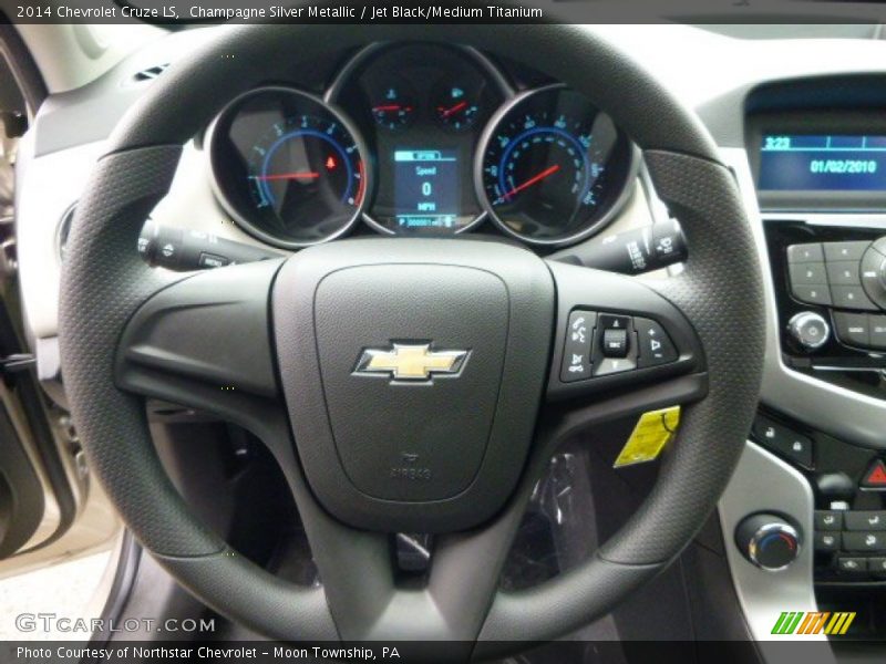Champagne Silver Metallic / Jet Black/Medium Titanium 2014 Chevrolet Cruze LS
