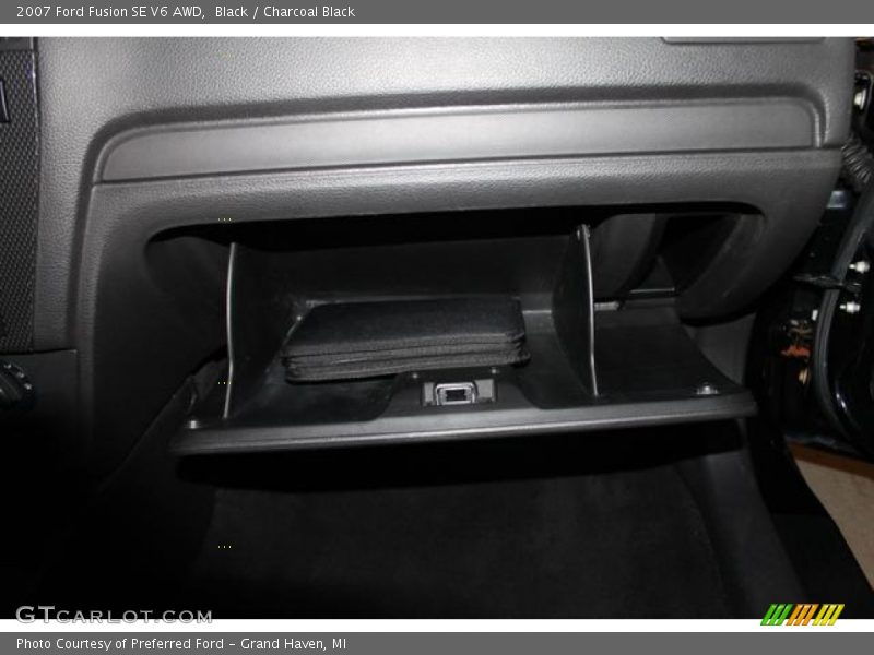 Black / Charcoal Black 2007 Ford Fusion SE V6 AWD
