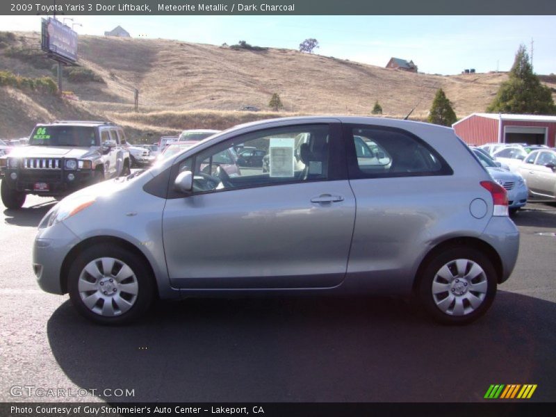 Meteorite Metallic / Dark Charcoal 2009 Toyota Yaris 3 Door Liftback