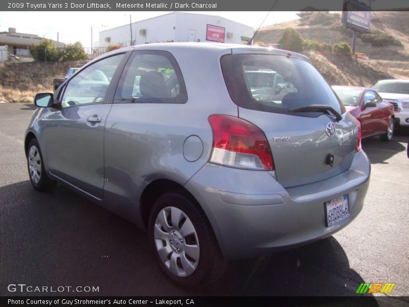 Meteorite Metallic / Dark Charcoal 2009 Toyota Yaris 3 Door Liftback