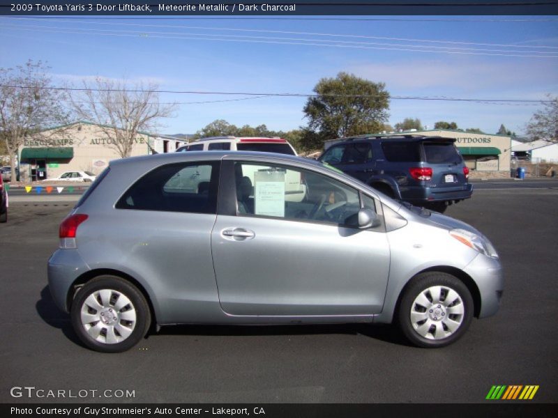 Meteorite Metallic / Dark Charcoal 2009 Toyota Yaris 3 Door Liftback