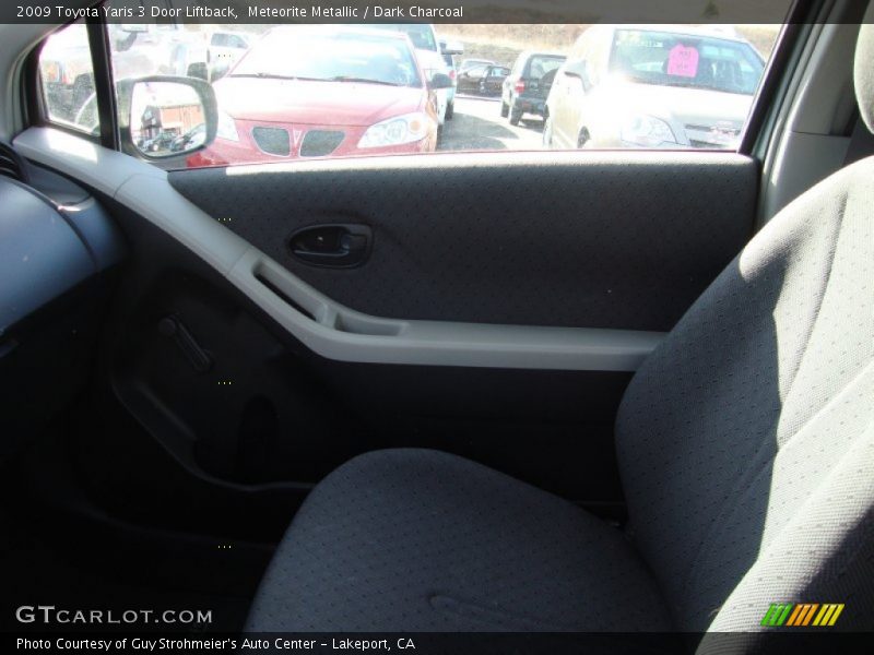 Meteorite Metallic / Dark Charcoal 2009 Toyota Yaris 3 Door Liftback
