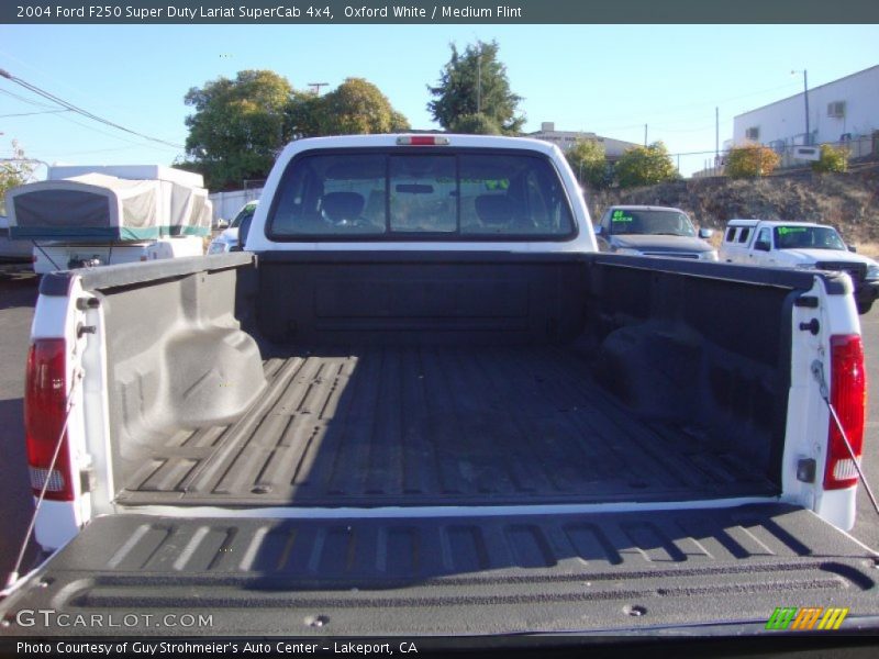Oxford White / Medium Flint 2004 Ford F250 Super Duty Lariat SuperCab 4x4