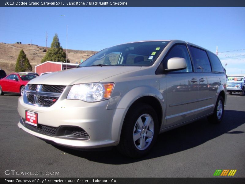 Sandstone / Black/Light Graystone 2013 Dodge Grand Caravan SXT