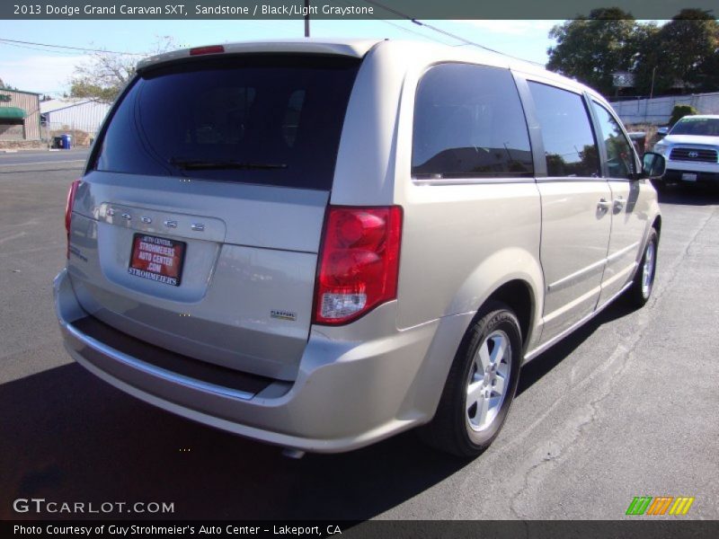 Sandstone / Black/Light Graystone 2013 Dodge Grand Caravan SXT
