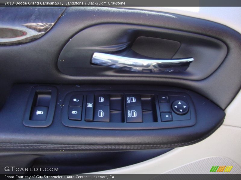 Sandstone / Black/Light Graystone 2013 Dodge Grand Caravan SXT