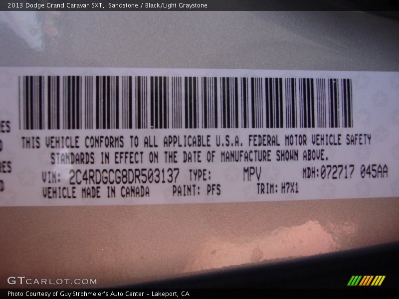 Sandstone / Black/Light Graystone 2013 Dodge Grand Caravan SXT