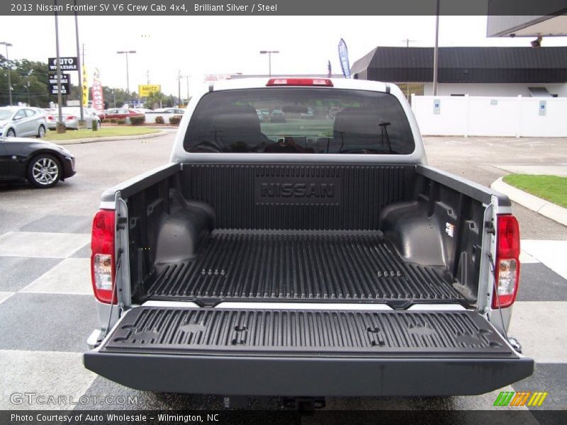 Brilliant Silver / Steel 2013 Nissan Frontier SV V6 Crew Cab 4x4