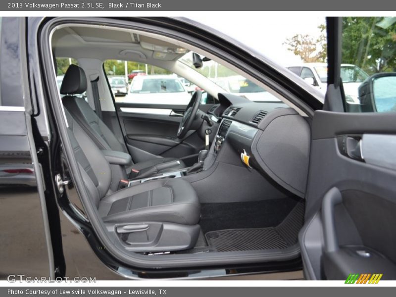 Black / Titan Black 2013 Volkswagen Passat 2.5L SE