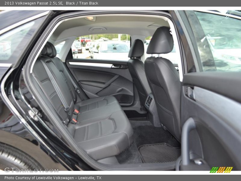 Black / Titan Black 2013 Volkswagen Passat 2.5L SE