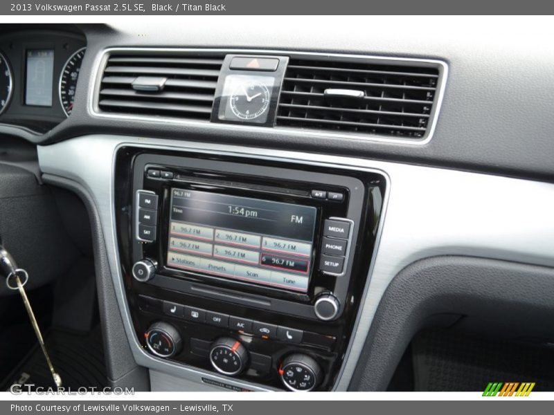 Black / Titan Black 2013 Volkswagen Passat 2.5L SE