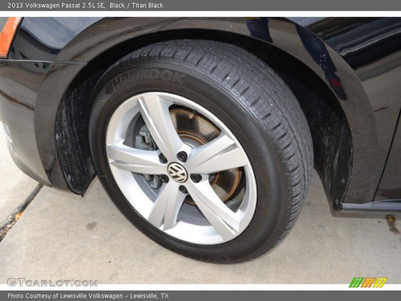 Black / Titan Black 2013 Volkswagen Passat 2.5L SE