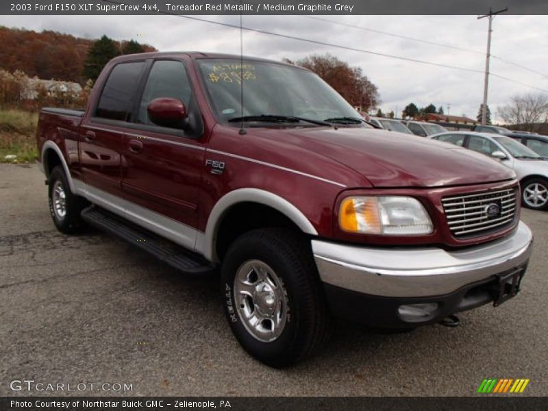 Toreador Red Metallic / Medium Graphite Grey 2003 Ford F150 XLT SuperCrew 4x4