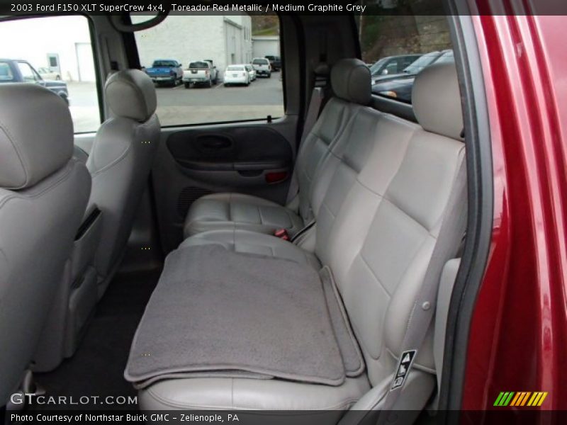 Toreador Red Metallic / Medium Graphite Grey 2003 Ford F150 XLT SuperCrew 4x4