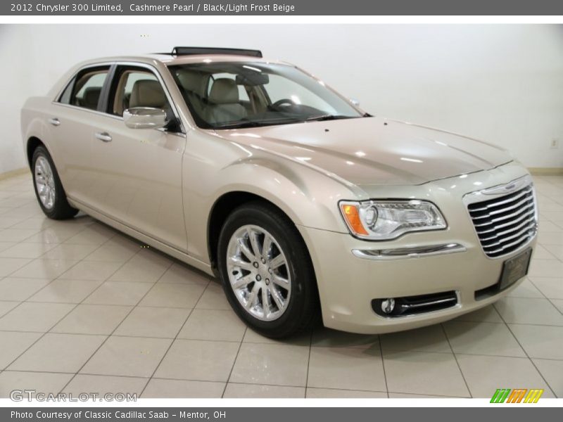 Cashmere Pearl / Black/Light Frost Beige 2012 Chrysler 300 Limited