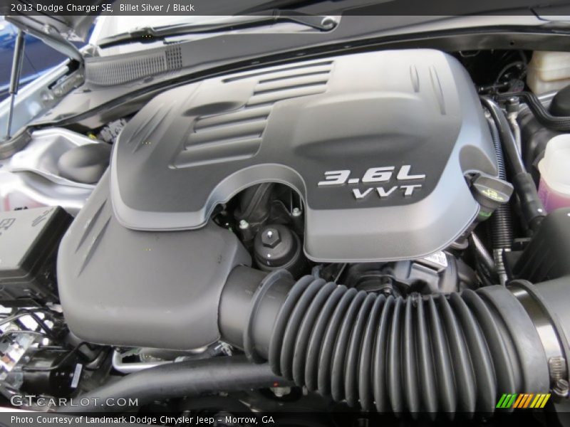 Billet Silver / Black 2013 Dodge Charger SE