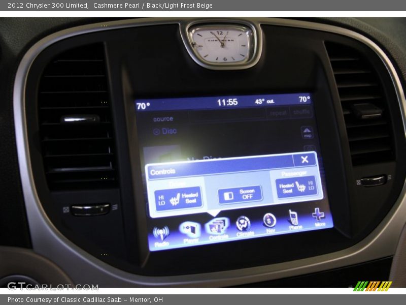 Cashmere Pearl / Black/Light Frost Beige 2012 Chrysler 300 Limited