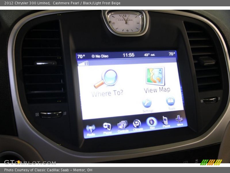 Cashmere Pearl / Black/Light Frost Beige 2012 Chrysler 300 Limited