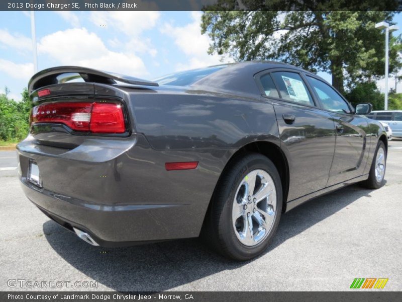 Pitch Black / Black 2013 Dodge Charger SE