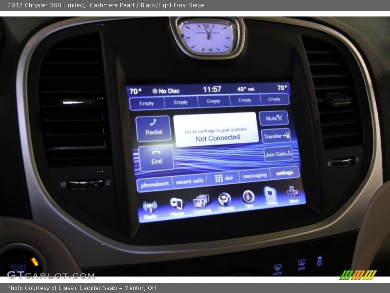 Cashmere Pearl / Black/Light Frost Beige 2012 Chrysler 300 Limited