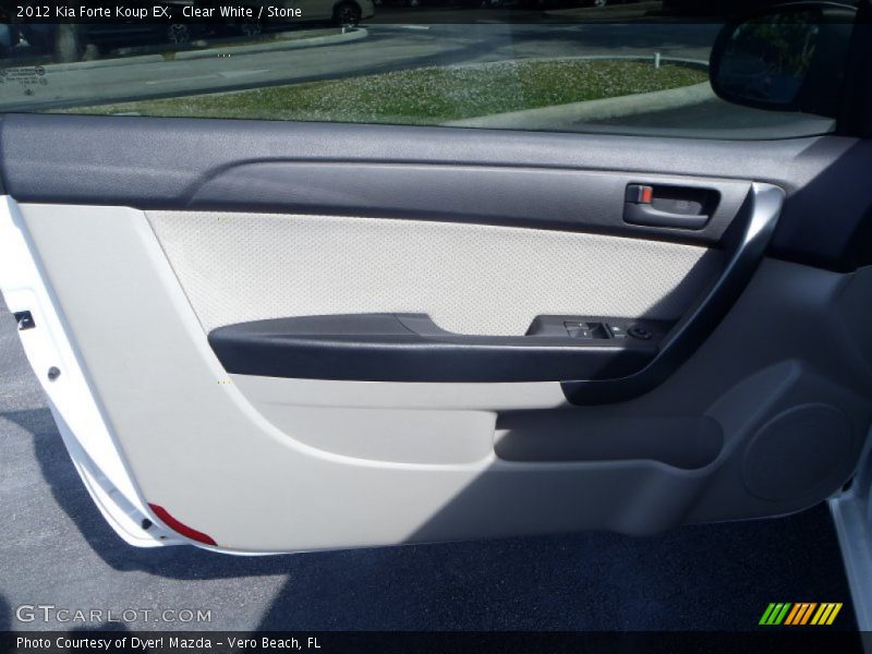 Clear White / Stone 2012 Kia Forte Koup EX
