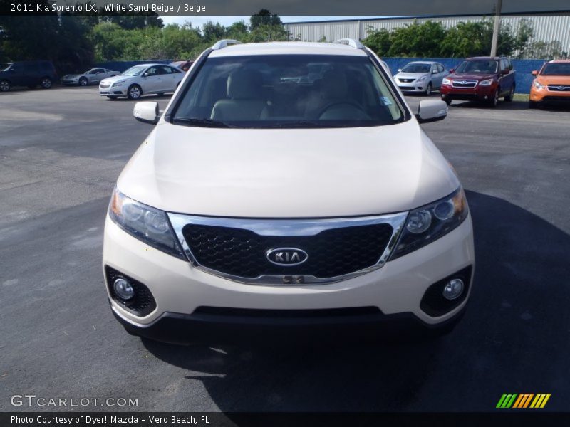 White Sand Beige / Beige 2011 Kia Sorento LX