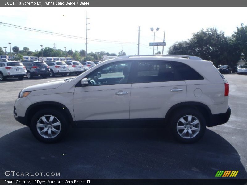 White Sand Beige / Beige 2011 Kia Sorento LX