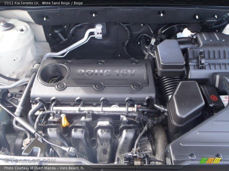 White Sand Beige / Beige 2011 Kia Sorento LX