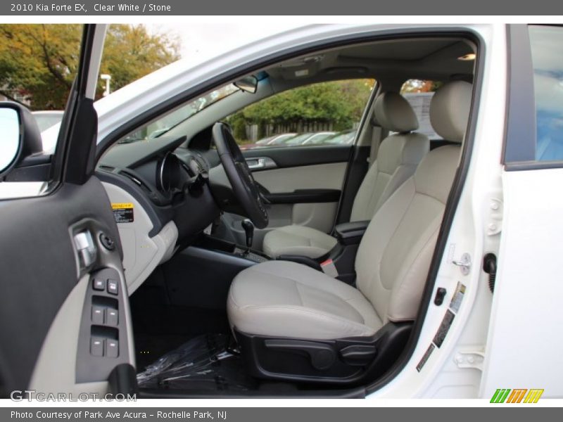 Clear White / Stone 2010 Kia Forte EX