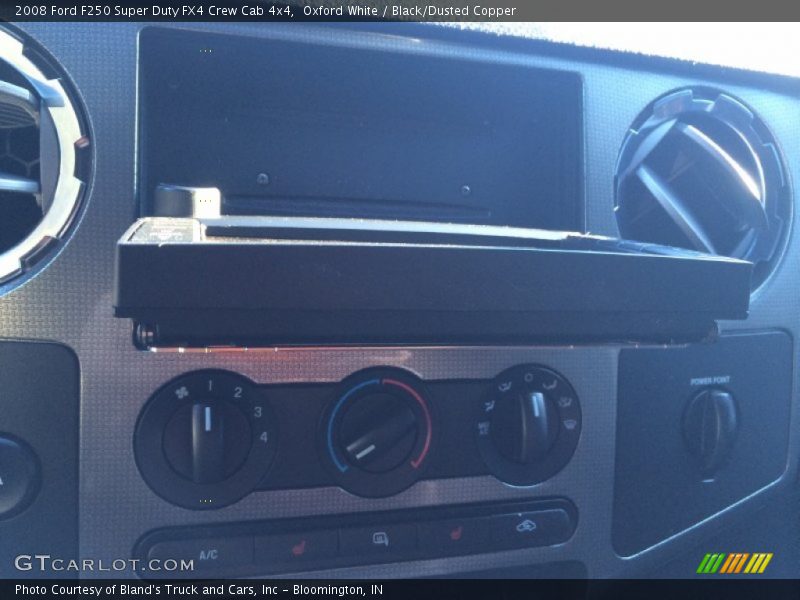 Oxford White / Black/Dusted Copper 2008 Ford F250 Super Duty FX4 Crew Cab 4x4