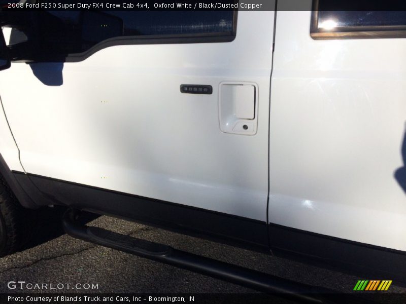 Oxford White / Black/Dusted Copper 2008 Ford F250 Super Duty FX4 Crew Cab 4x4