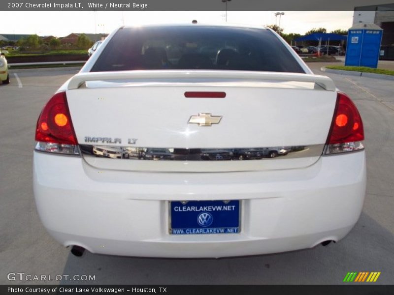 White / Neutral Beige 2007 Chevrolet Impala LT