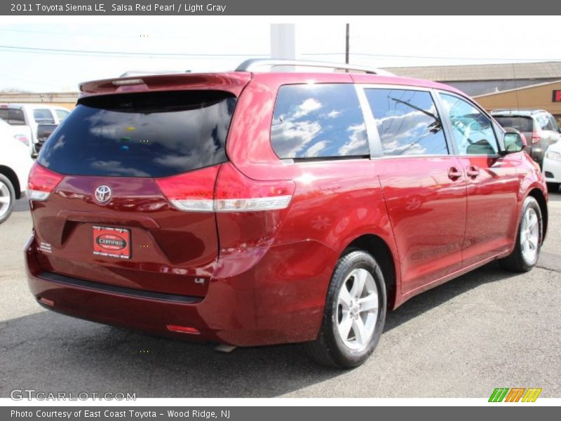 Salsa Red Pearl / Light Gray 2011 Toyota Sienna LE