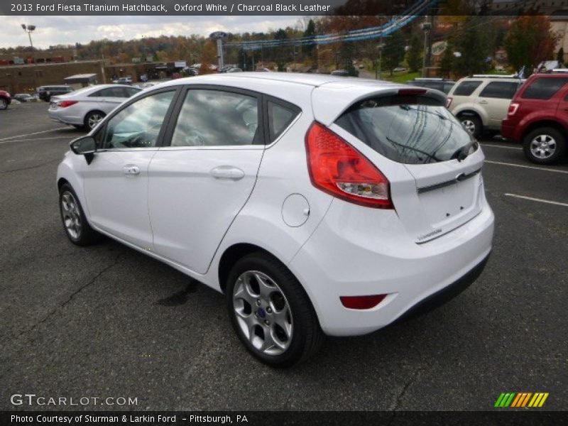 Oxford White / Charcoal Black Leather 2013 Ford Fiesta Titanium Hatchback