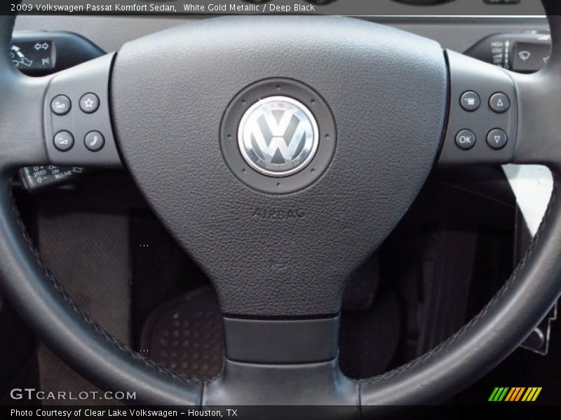 White Gold Metallic / Deep Black 2009 Volkswagen Passat Komfort Sedan