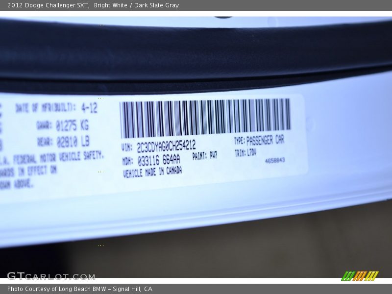 Bright White / Dark Slate Gray 2012 Dodge Challenger SXT