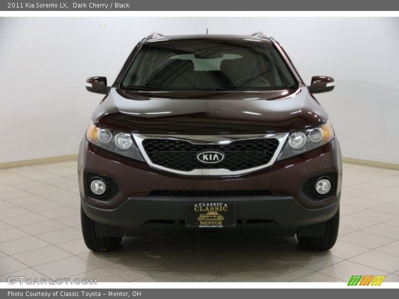 Dark Cherry / Black 2011 Kia Sorento LX