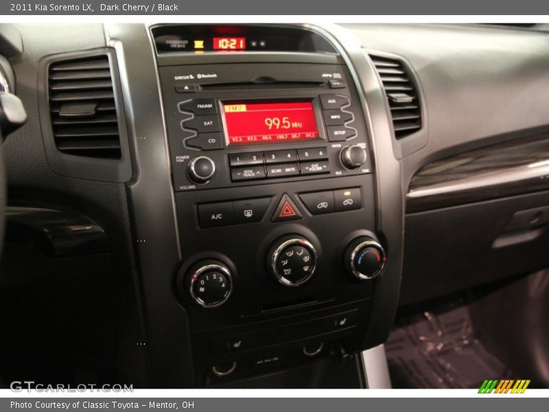 Dark Cherry / Black 2011 Kia Sorento LX