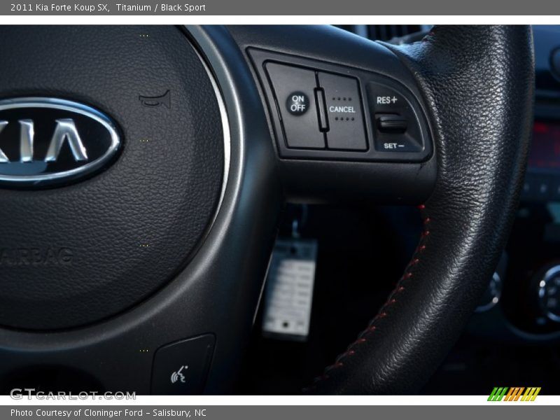 Titanium / Black Sport 2011 Kia Forte Koup SX