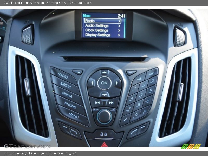 Sterling Gray / Charcoal Black 2014 Ford Focus SE Sedan
