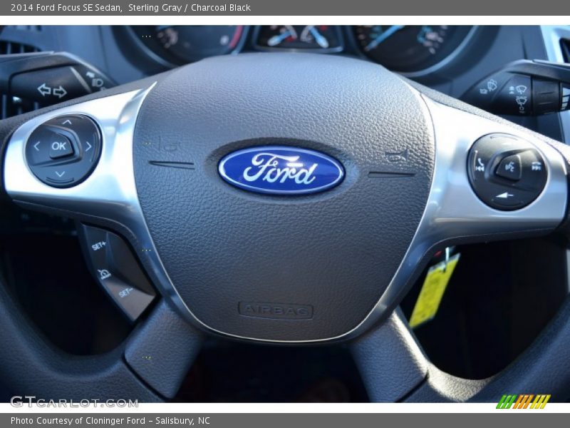 Sterling Gray / Charcoal Black 2014 Ford Focus SE Sedan